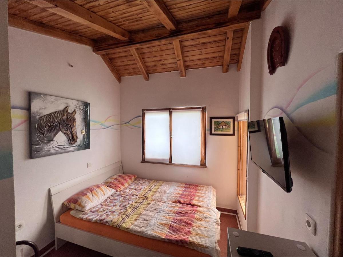 Hotel Domacija Paternoster Litija Esterno foto