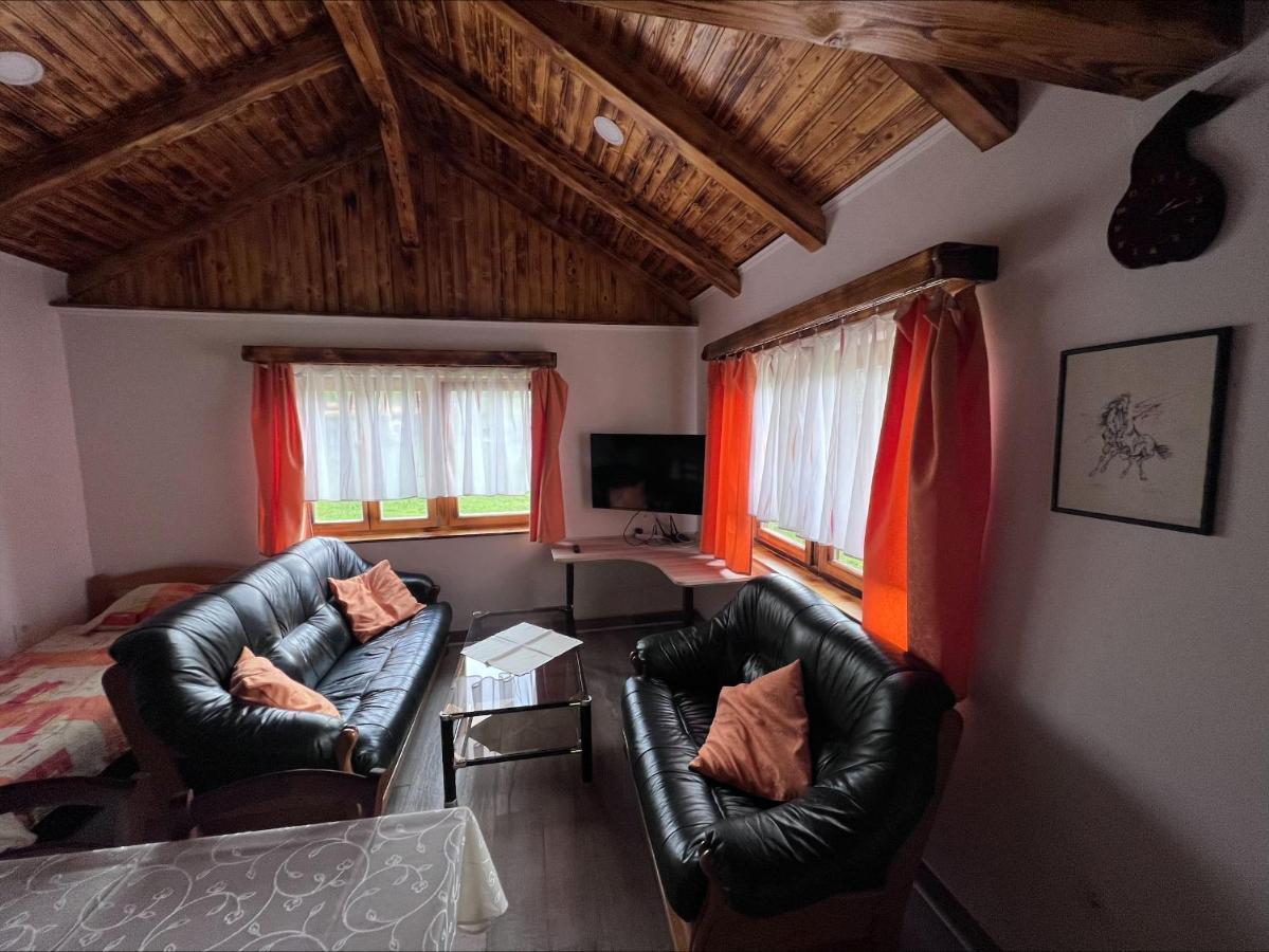 Hotel Domacija Paternoster Litija Esterno foto